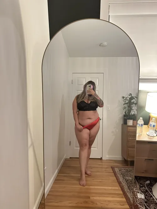 Thumbnail Dealing with Loneliness at 28f by Kurvykittie23 in the Chubby Category