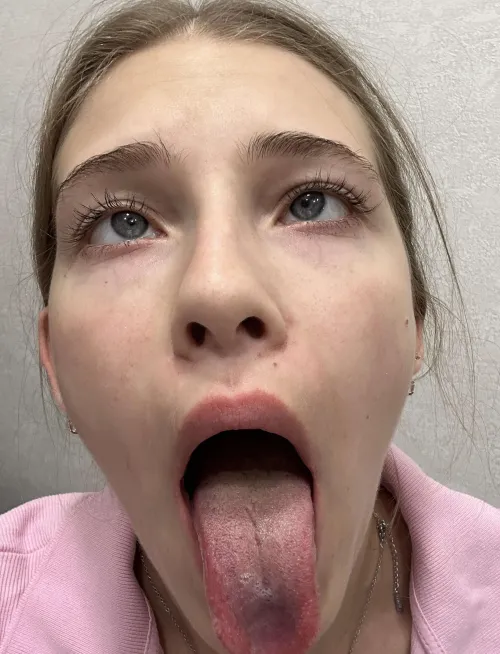 Thumbnail KatherineinaFluffy Creates Ahegao Masterpiece for You