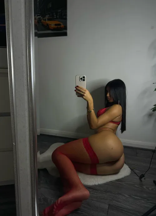 Thumbnail Exploring Desires: Horny Thoughts from honeygirlyslut