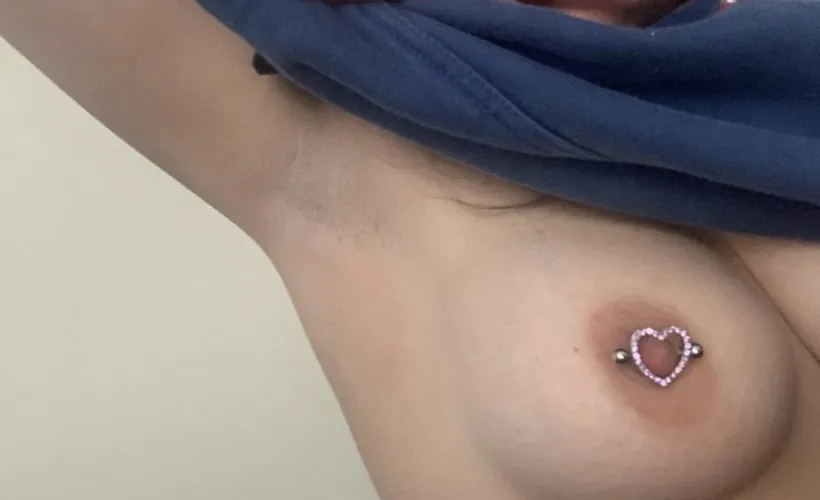 Thumbnail nightmare-ishx's Request: Will You Lick Them for Me? Armpit Pleasure