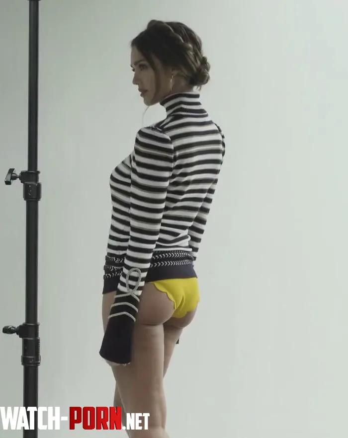 Jessica Alba  by A_n_t_h