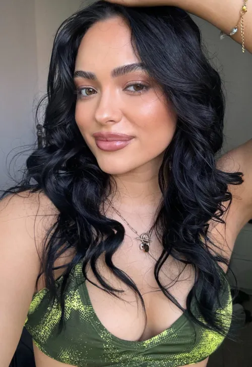Thumbnail Unveiling the Power of Confidence in Allure by curvysweetpie - classygirls