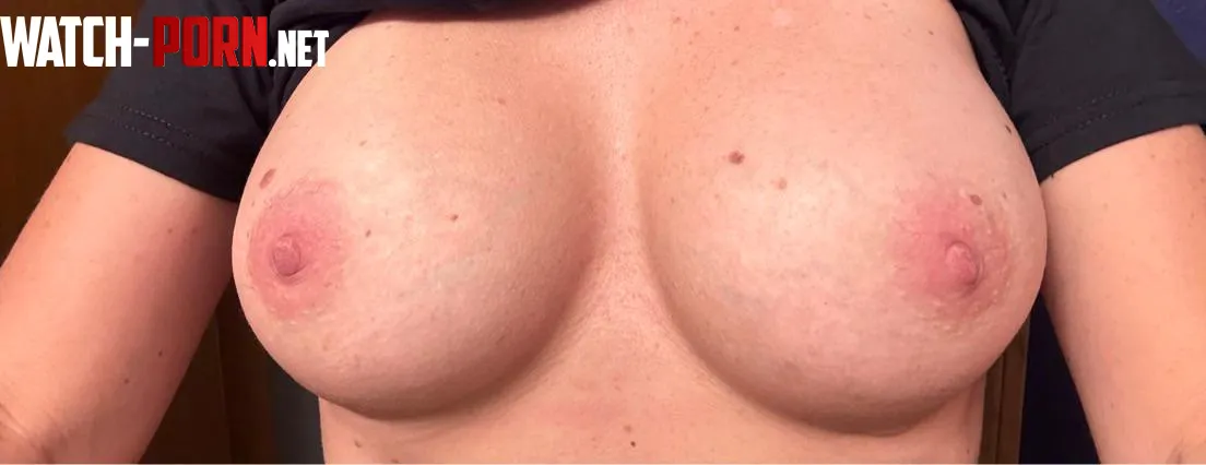 Sunday Fundaywhos putting a layer of thick cum on my funbags by AnonymousHousewife69