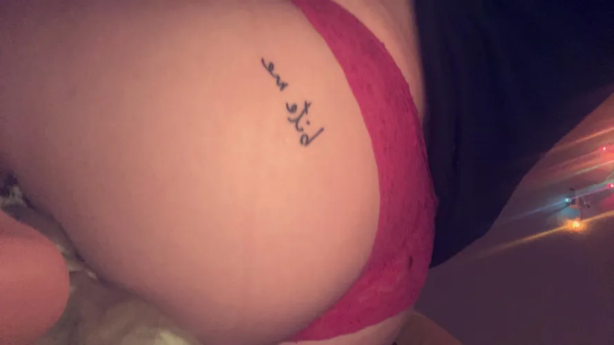 Thumbnail Indulge in Sensual Delights: bite me baby by ridiculouslyanxious