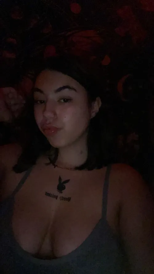 Thumbnail Discover 18f Sensations: Snap with Kayaaas by jenmichaelz | slutsofsnapchat
