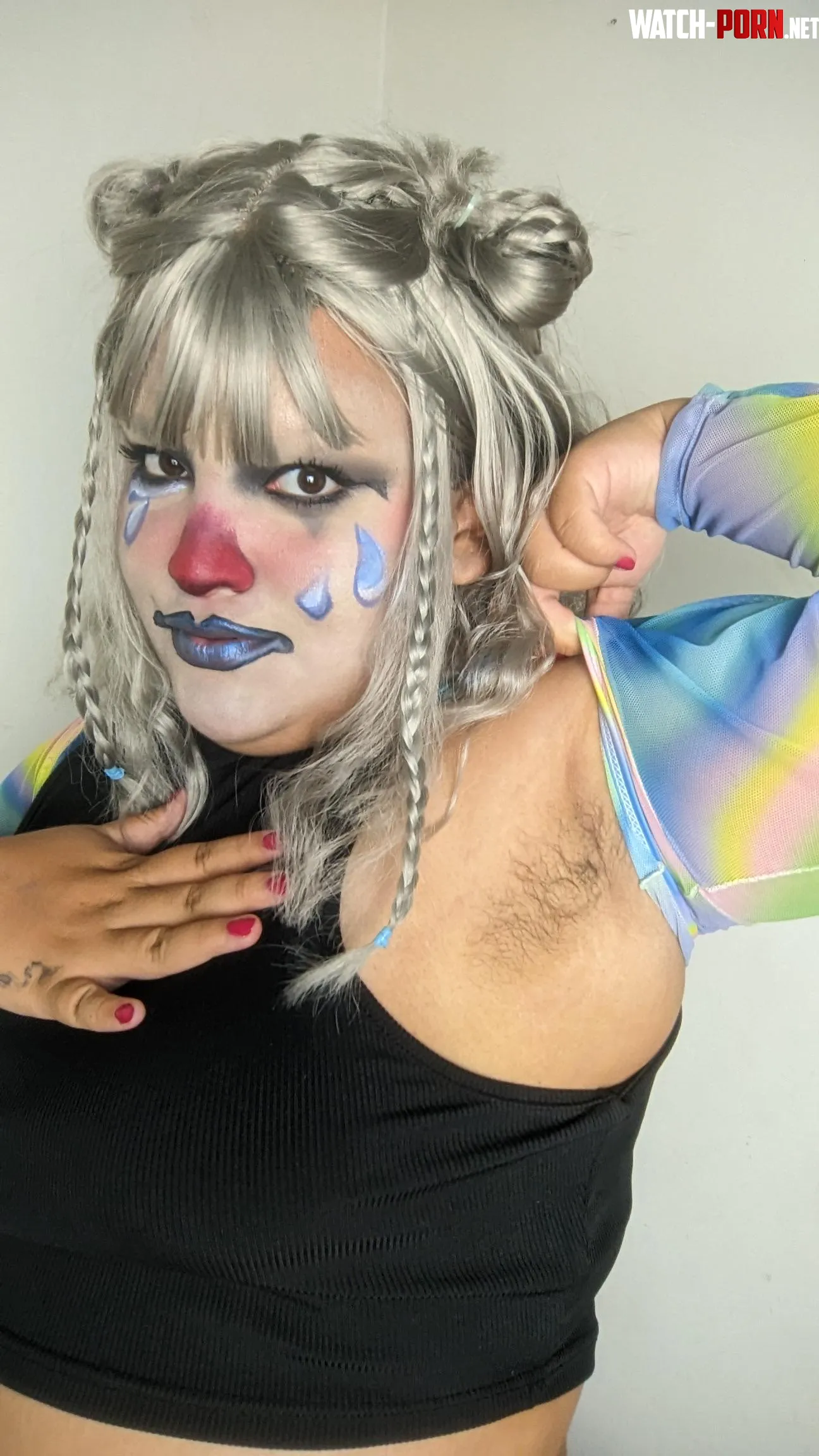 Hope you like a clowns armpit  by greensucubo