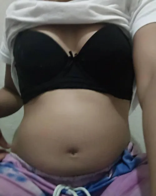 Thumbnail Chubby Vore Sexy by chubbysexypepa | Stuffers