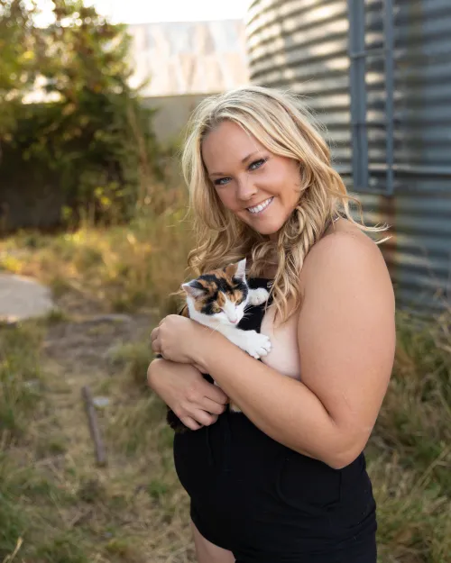 Thumbnail Petting My Kitty: Country Girl Confessions | Funny-Ad-4635 | countrygirls