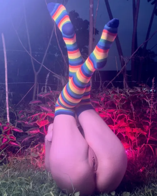 Thumbnail Come for the Socks, Stay for the Ass at socksgonewild