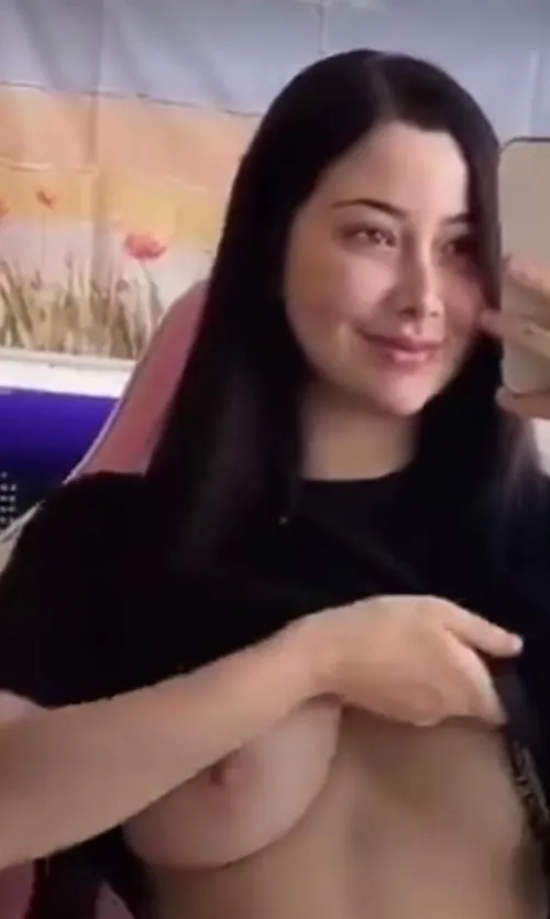 Thumbnail Craving Answers: Investigating creamadefruta's SauceforNSFWads