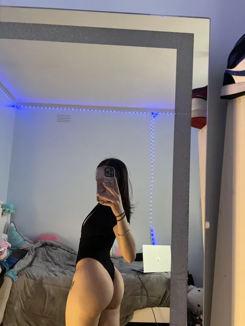 Thumbnail xhotbunnyx's Cheeky Reminder: Check Out the Bodysuit