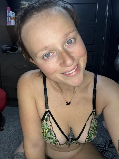 Thumbnail Happy Monday! What's Your Week Plan? | Hot_Excitement_6630 | shorthairchicks
