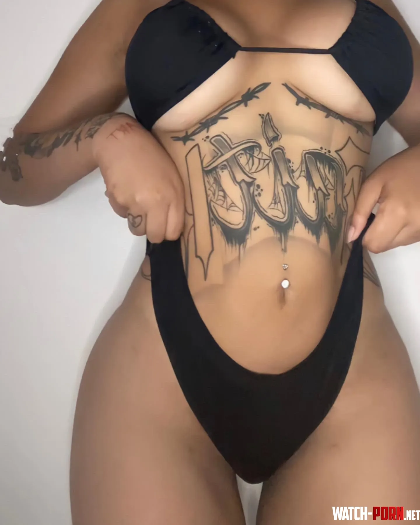 body shots by SADELIx