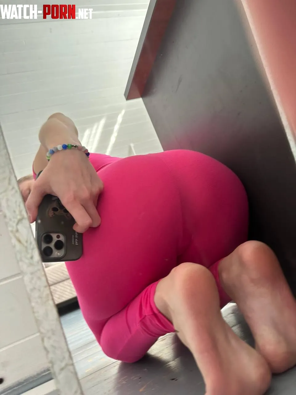 A quick check of my bubble butt before training  by SexyTessyy