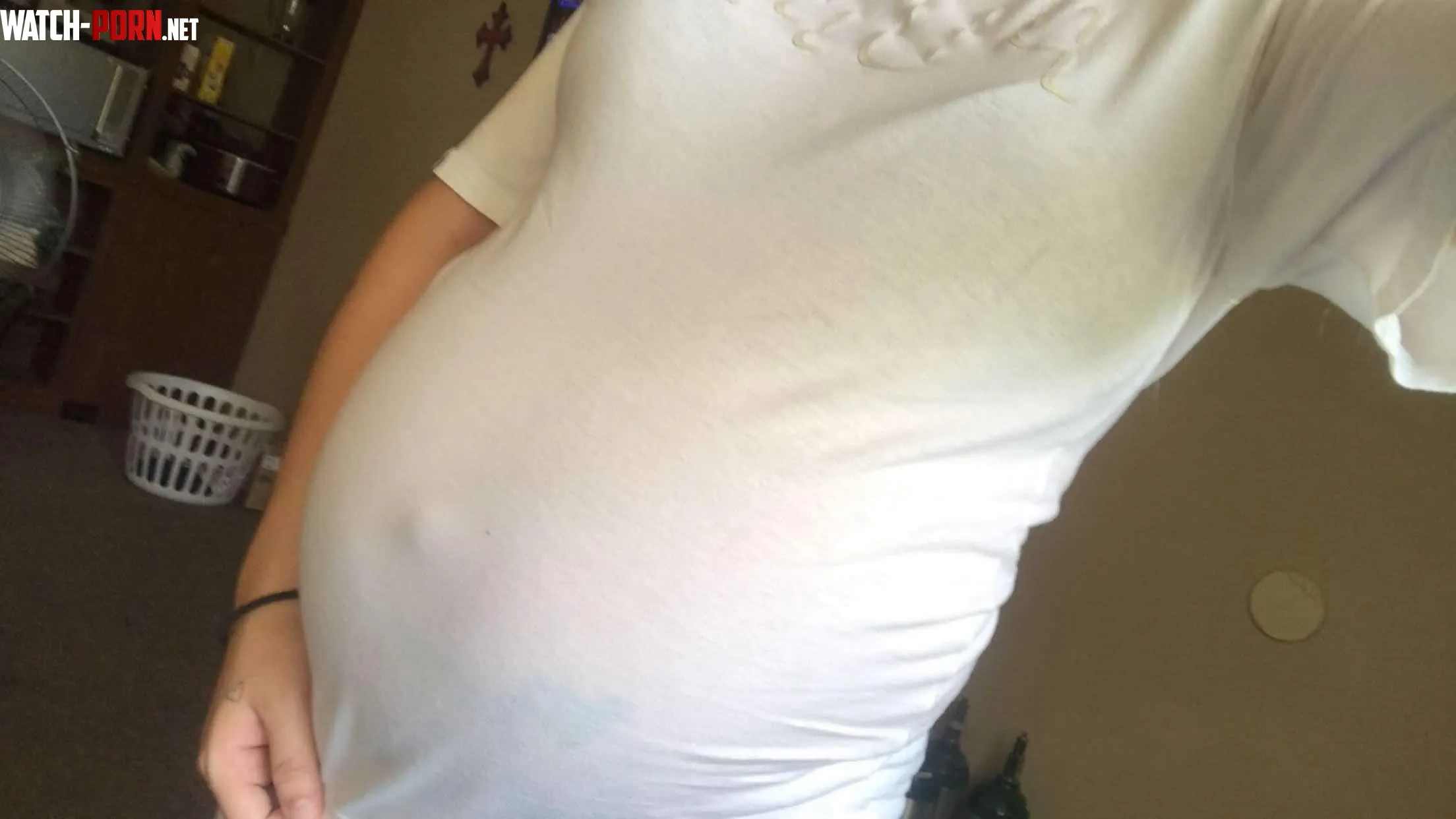 Would you fuck a pregnant woman as big as me  by flower_power1125