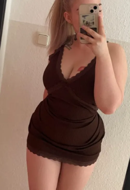 Thumbnail EllieClit Showcasing Another Angle of the Fave Dress