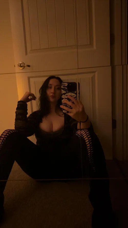 Thumbnail Limited Offer: 70% Off with cutensilly in Slutsofonlyfans