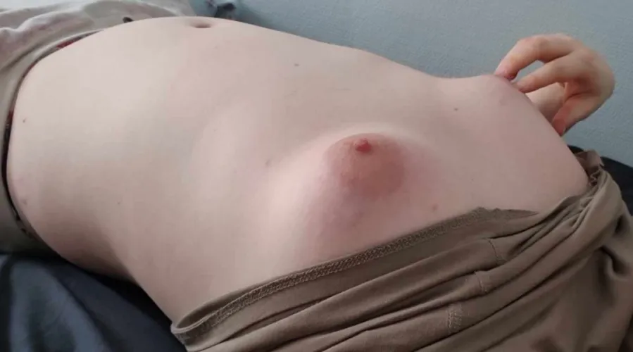 Thumbnail My Tiny Tits Desperately Need Attention and Praise by Kasta_Bort_Konto_1 - dykesgonewild Pleasing Tales