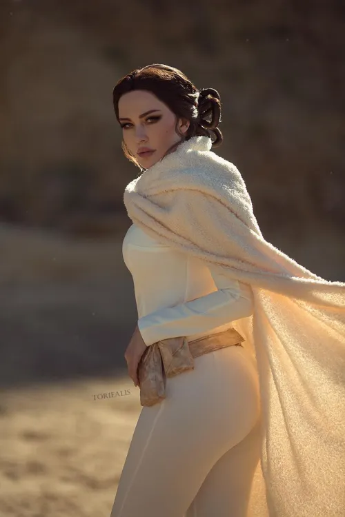 Thumbnail Self Padm Amidala from Star Wars: toriealis_cos's Detailed Cosplaygirls