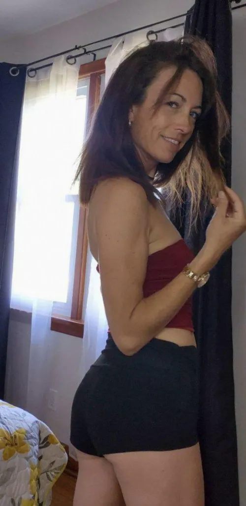Thumbnail Feeling Cute in a Crop Top Look by wondermilff | croptopgirls