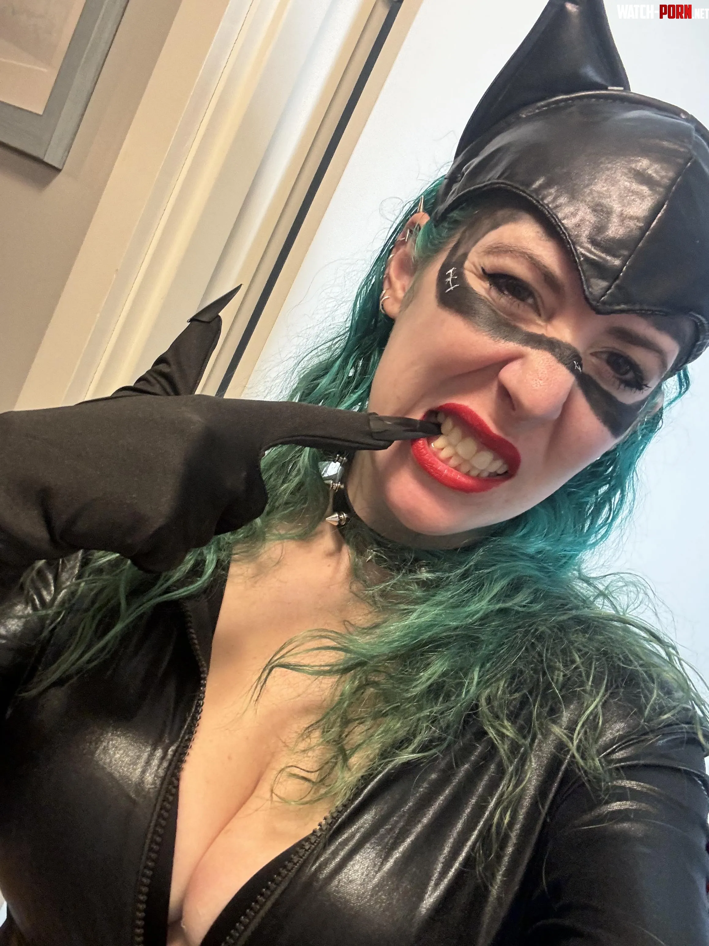 Green haired Catwoman by sirenskiss3