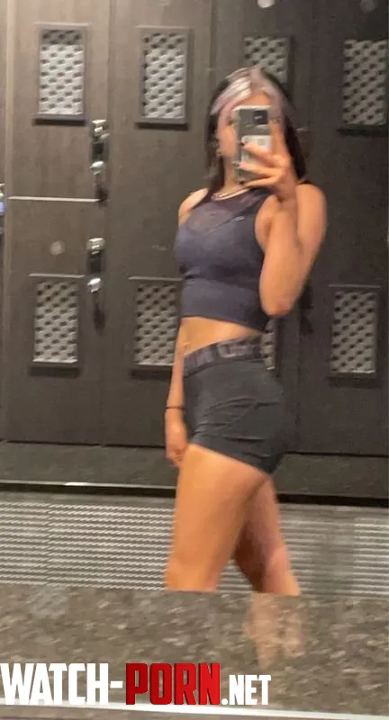 Gym selfie by chrometale1
