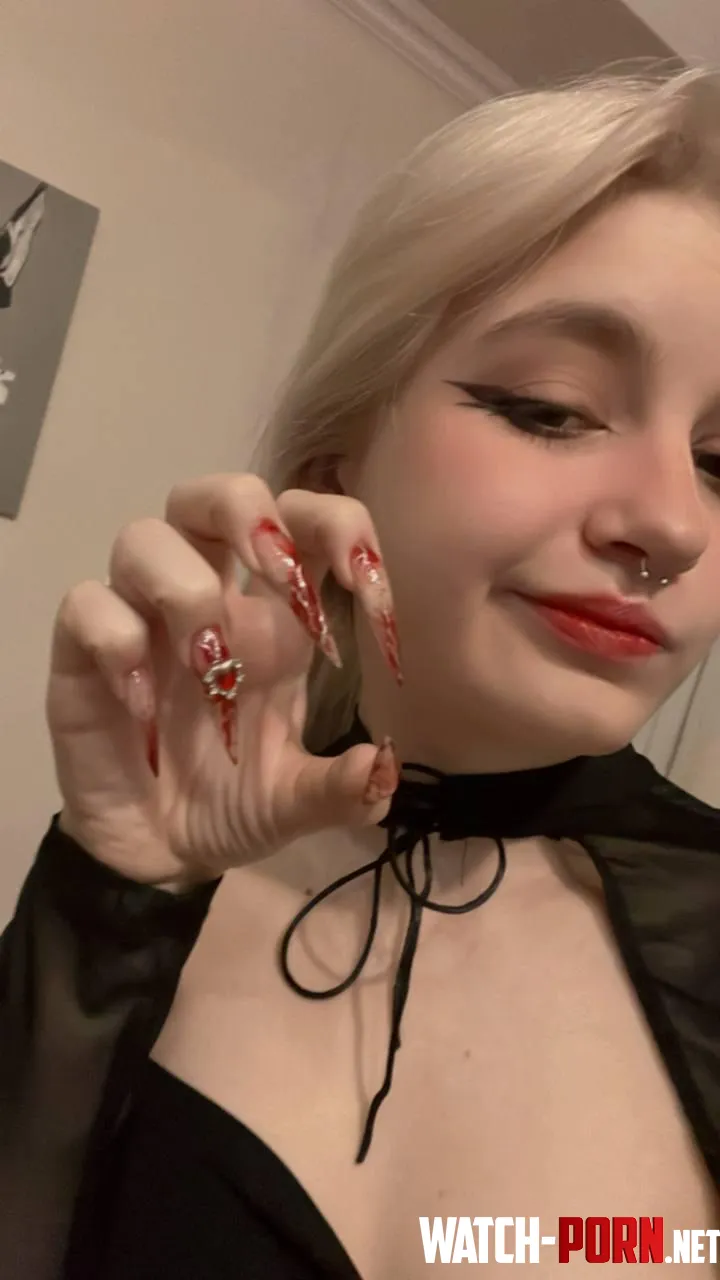 These nails will be nice to run along your back by shaylabeexo