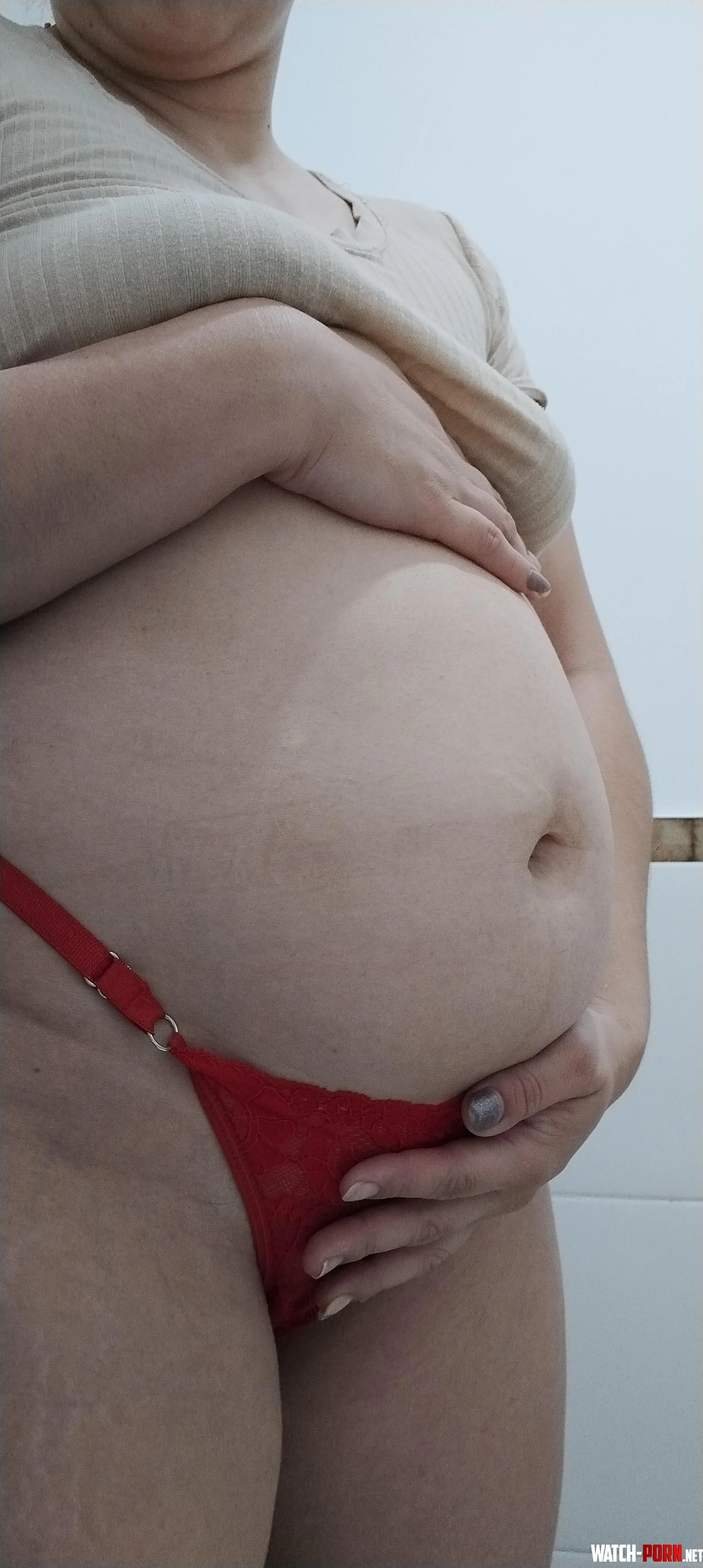 Does being pregnant make you want to fuck me by LuluG419