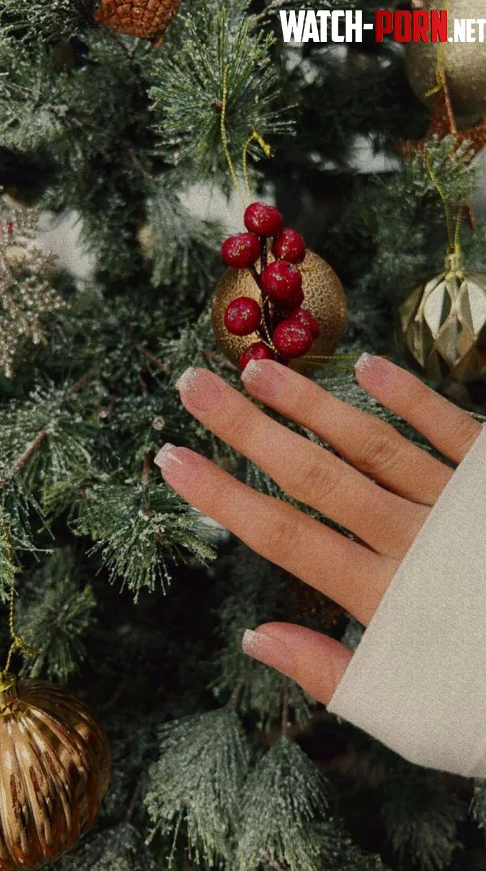My beautiful manicure by PlushCheeks