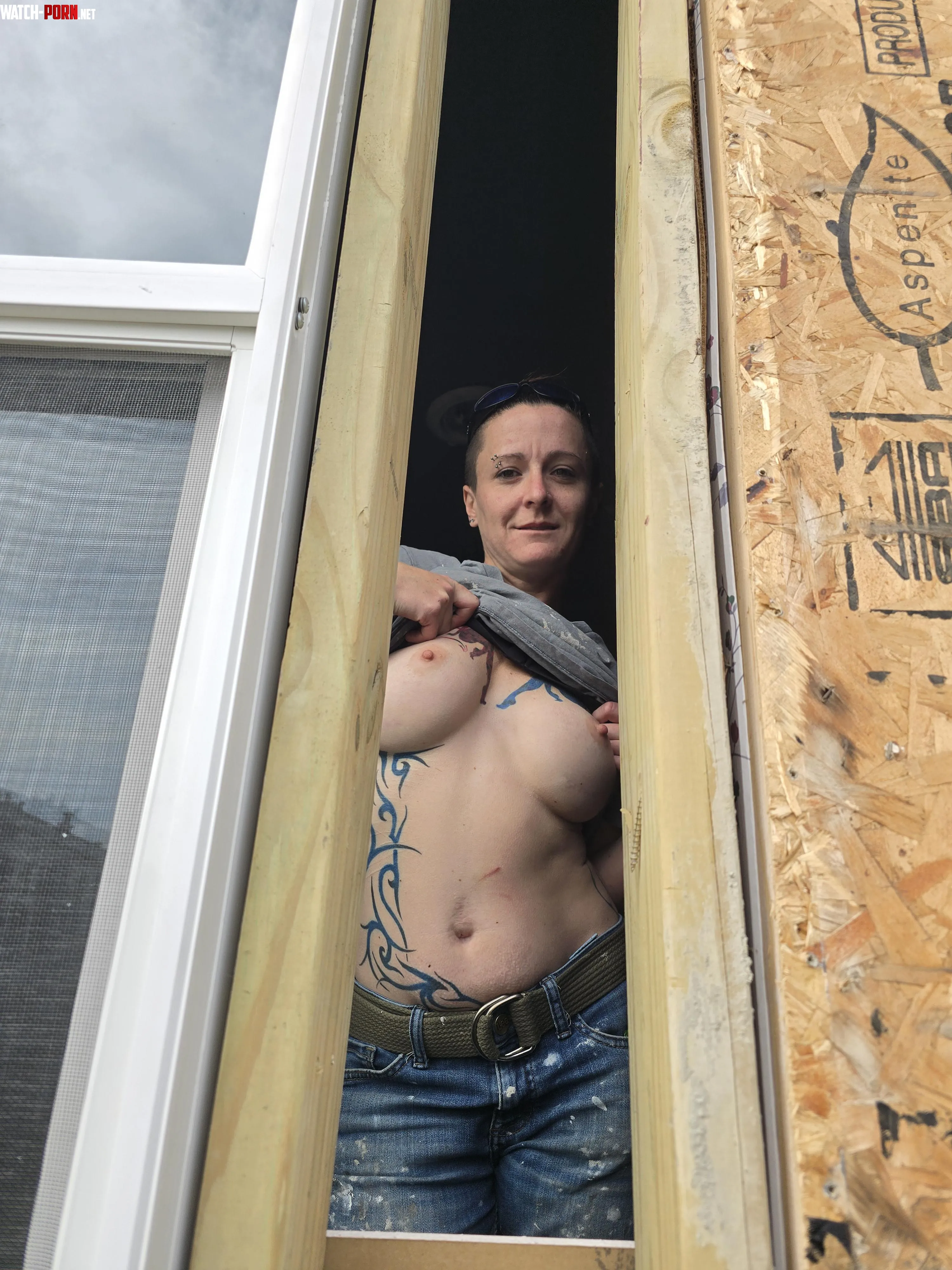 Tiny girl having lots of fun at work  by ContractHER