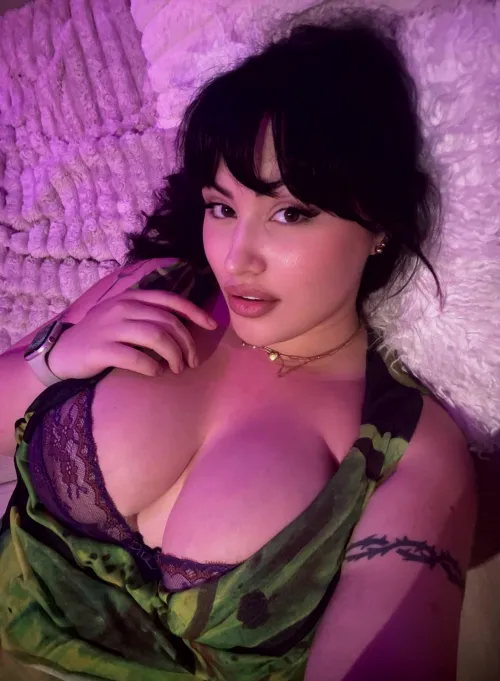 Thumbnail Sucking on Them? Let's Dive into LatinaMilfs Fantasies | tiny_hurts