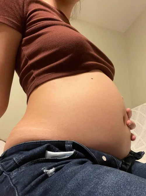 Thumbnail The Tumultuous Experience of Almost Popping with asianbellygirl | Stuffers' Tale