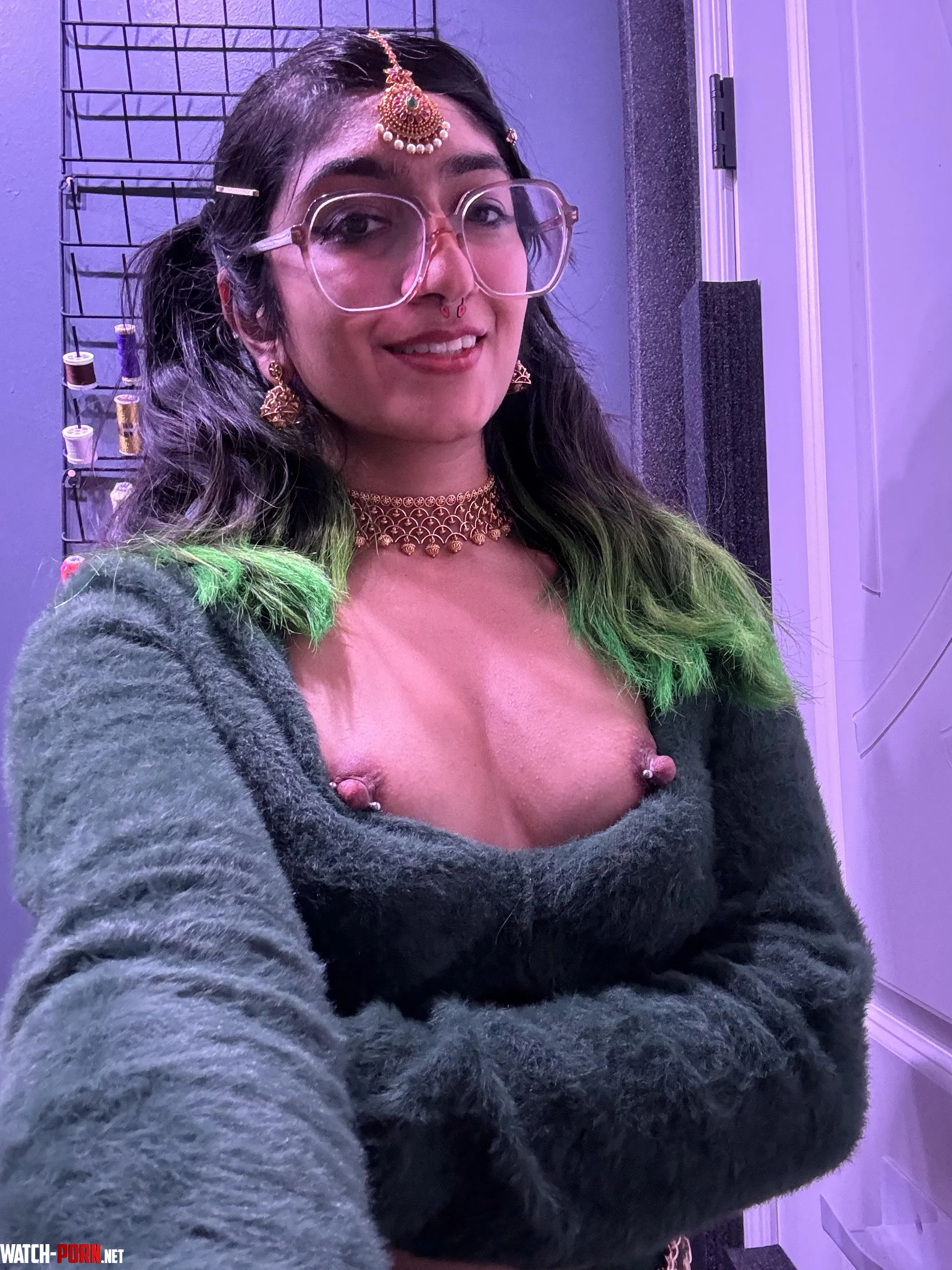 Wildly horny in my Indian Jewelry  by CurryMyFavor