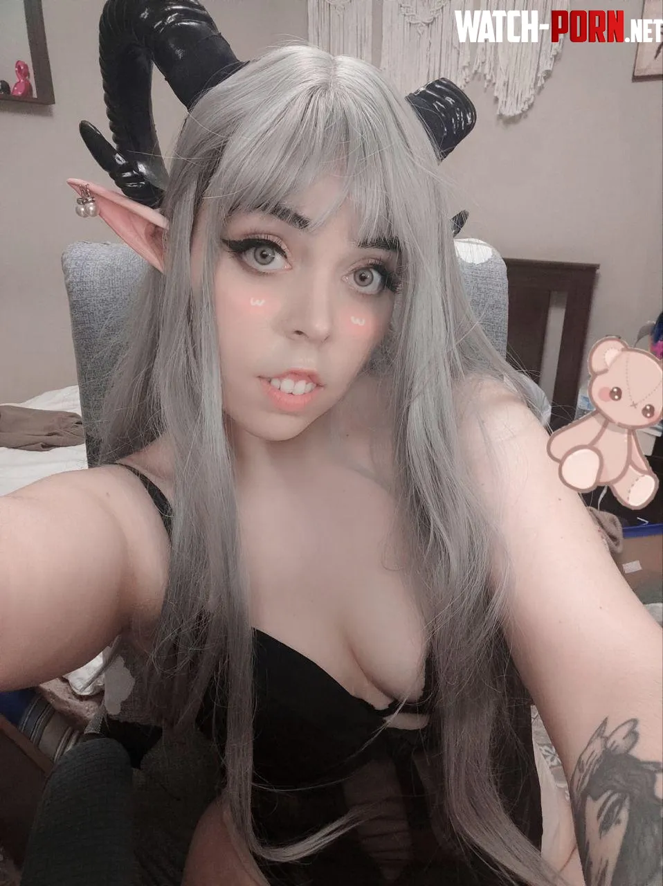 Im still in the Halloween season even though its November xd by Ruurekii71