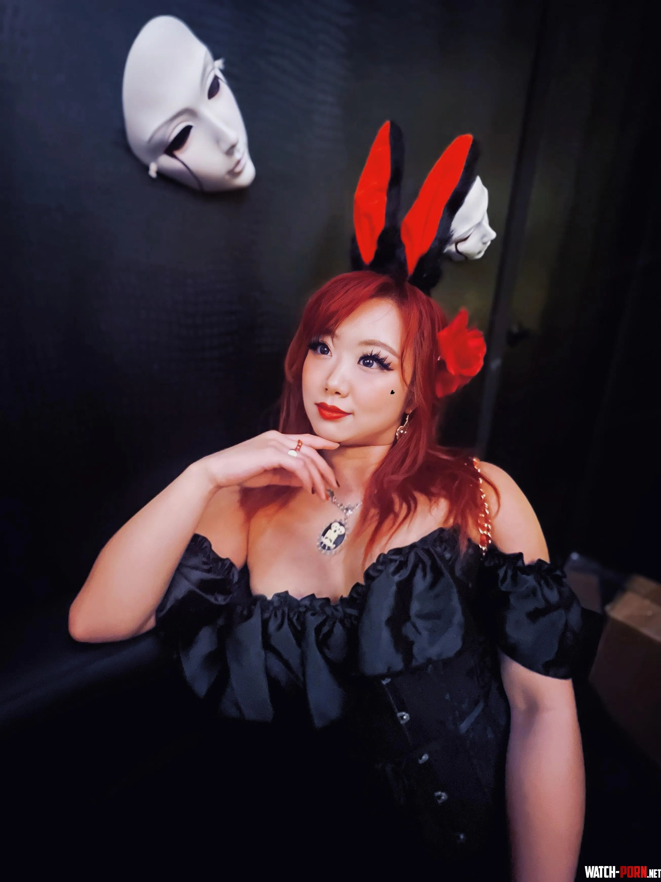 Gothic bunny girl  by pearlpeony