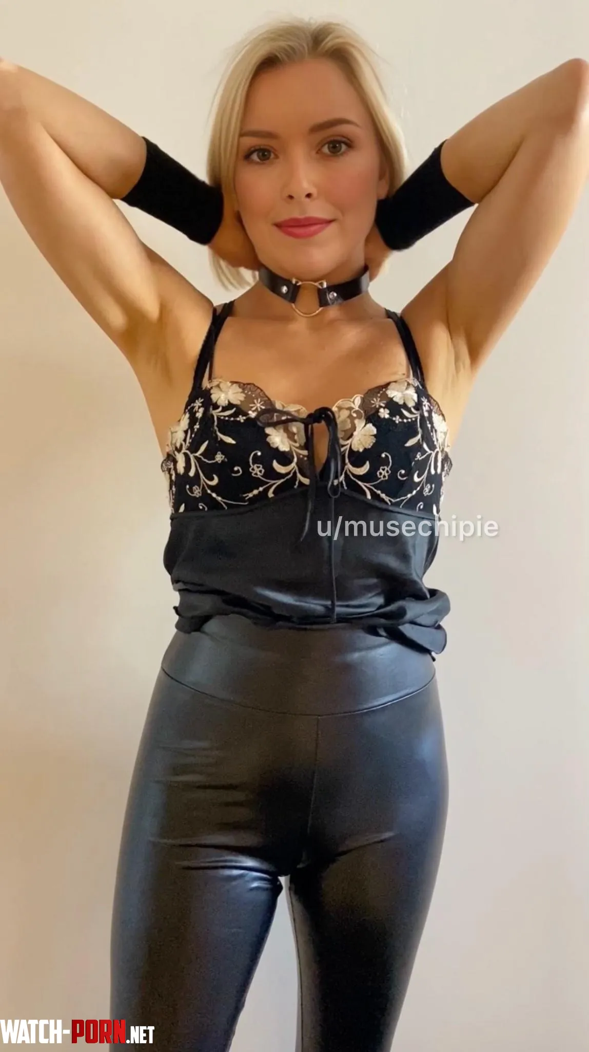 Need a wet tongue on my armpits by musechipie