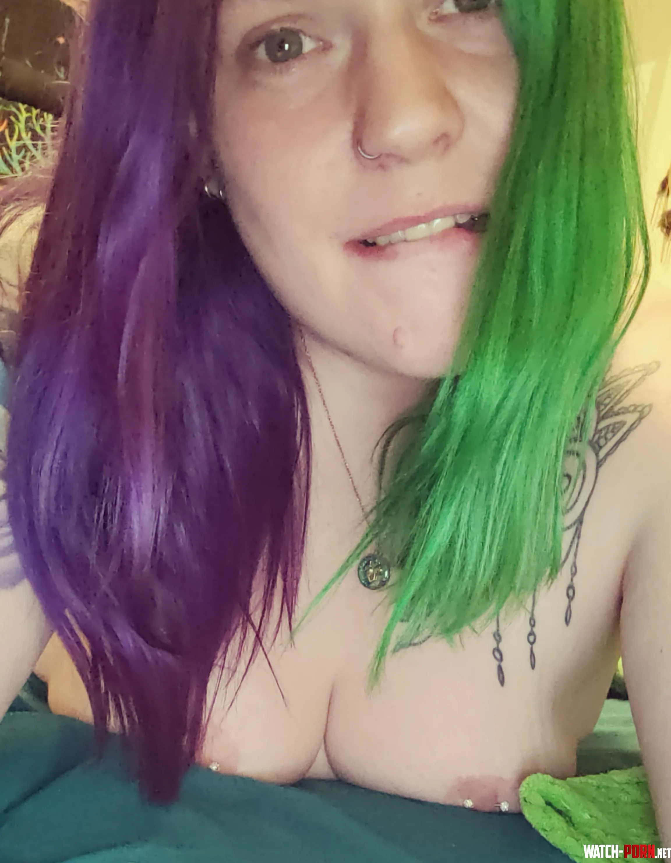 It sure is a lonely night by TattoosXLace