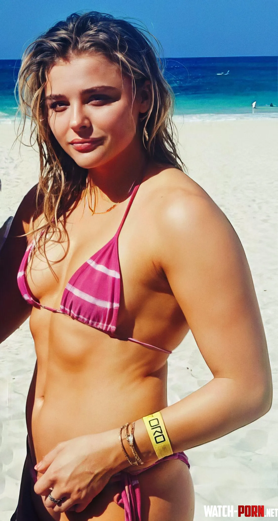 Chloe Grace Moretz is fit af by Emma17229
