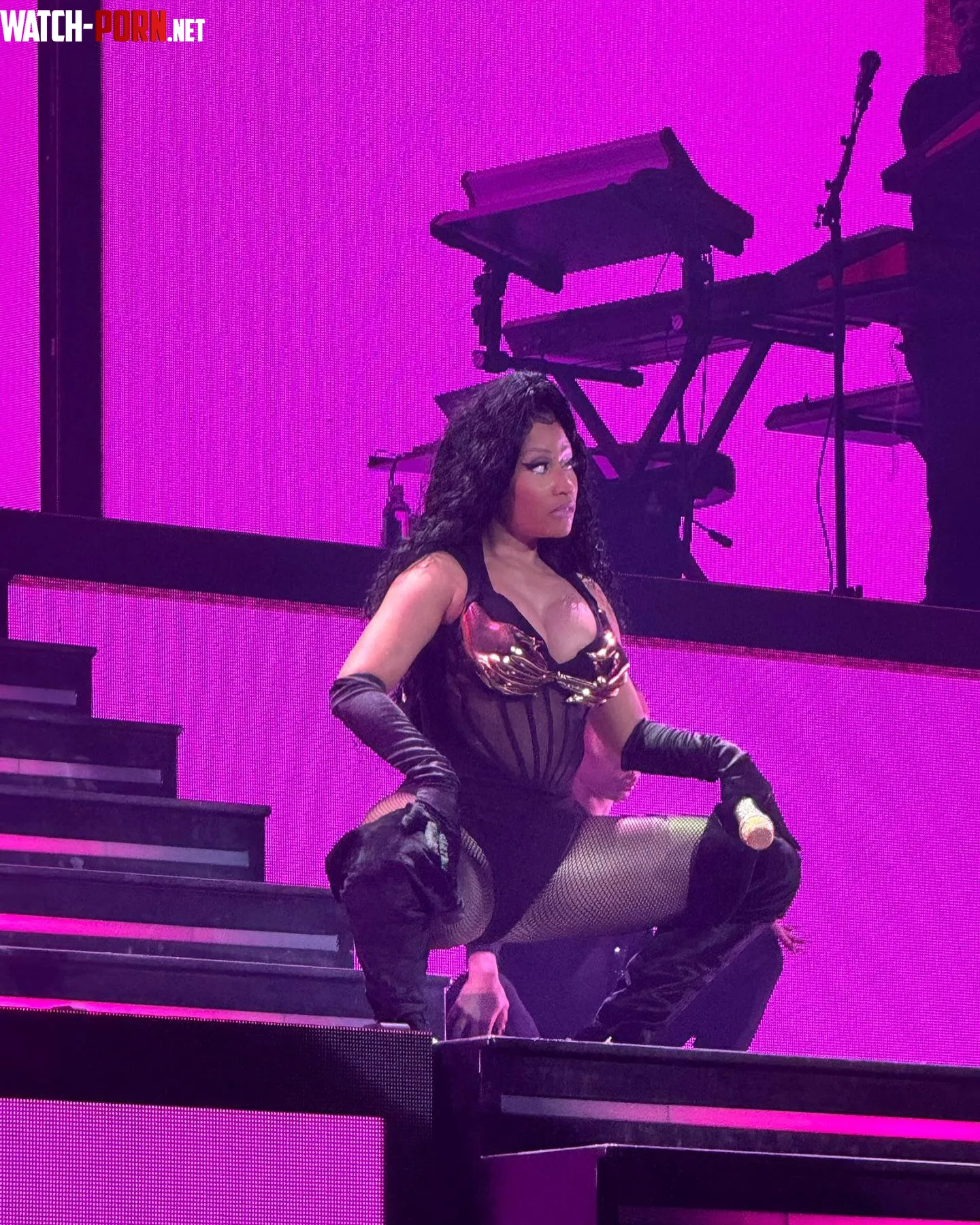 Nicki Minaj by Ok-Serve-6157