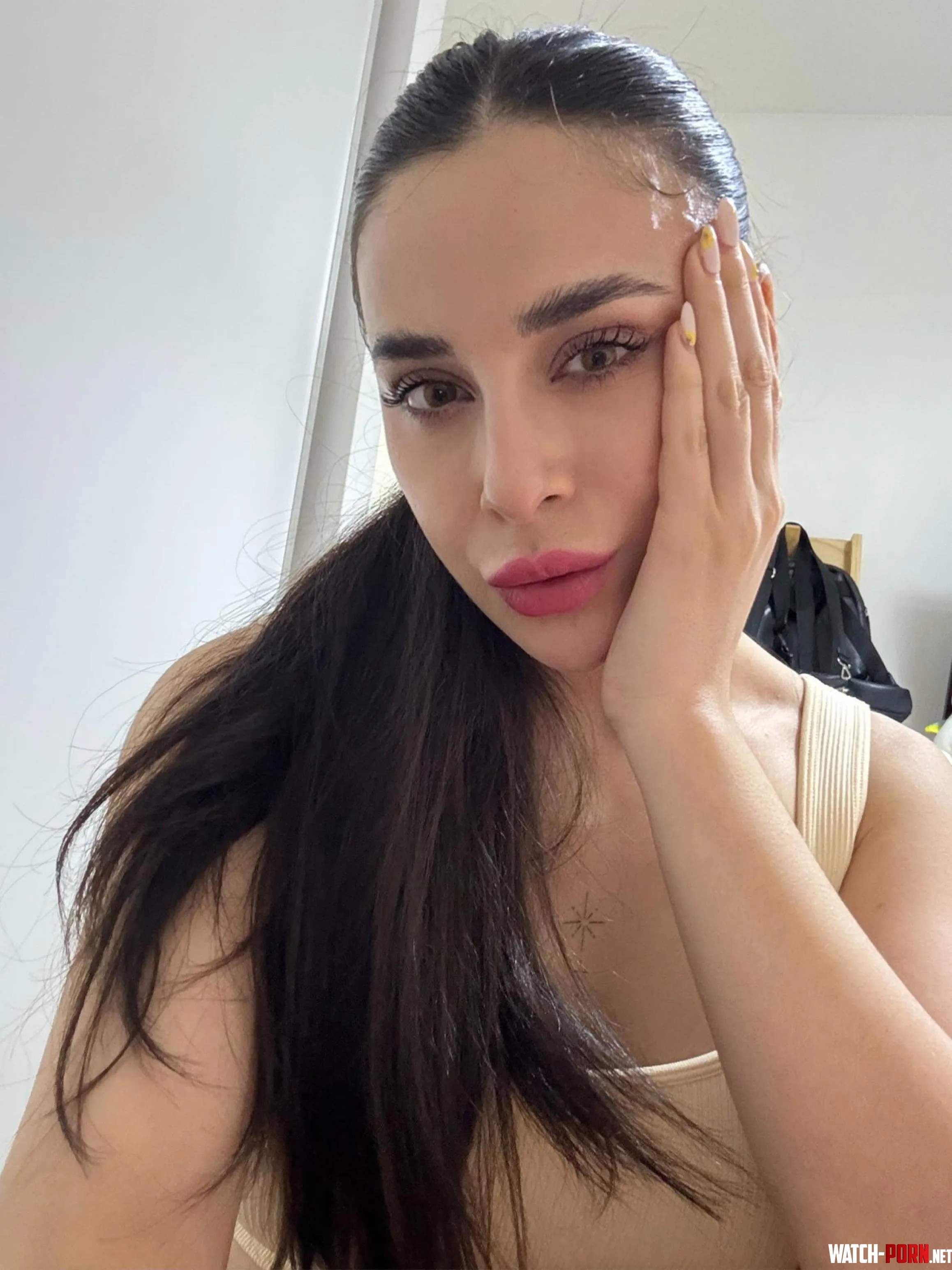 How do I look I made myself a nice hairstyle  by Malegliter