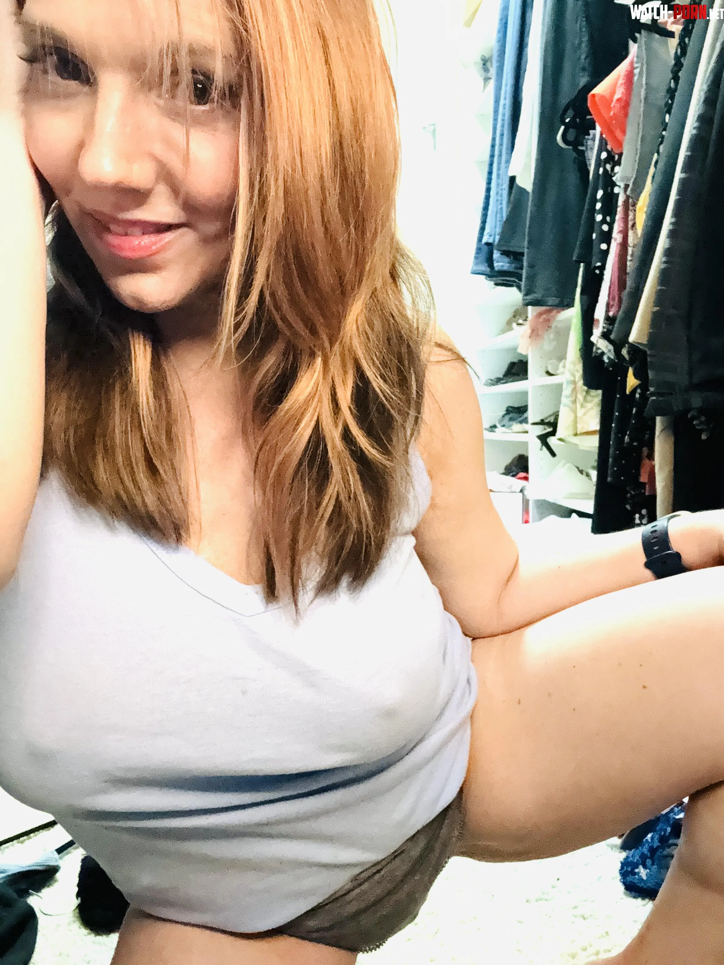 Feeling good today by HotPepperMILF