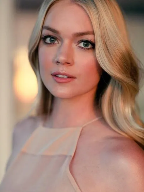Thumbnail Lindsay Ellingson: A Collection of Beautiful Images by veil18 in PrettyGirls