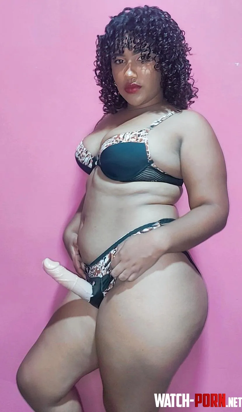 i will make thankyou with each pounding of my strap on by Angiehot69