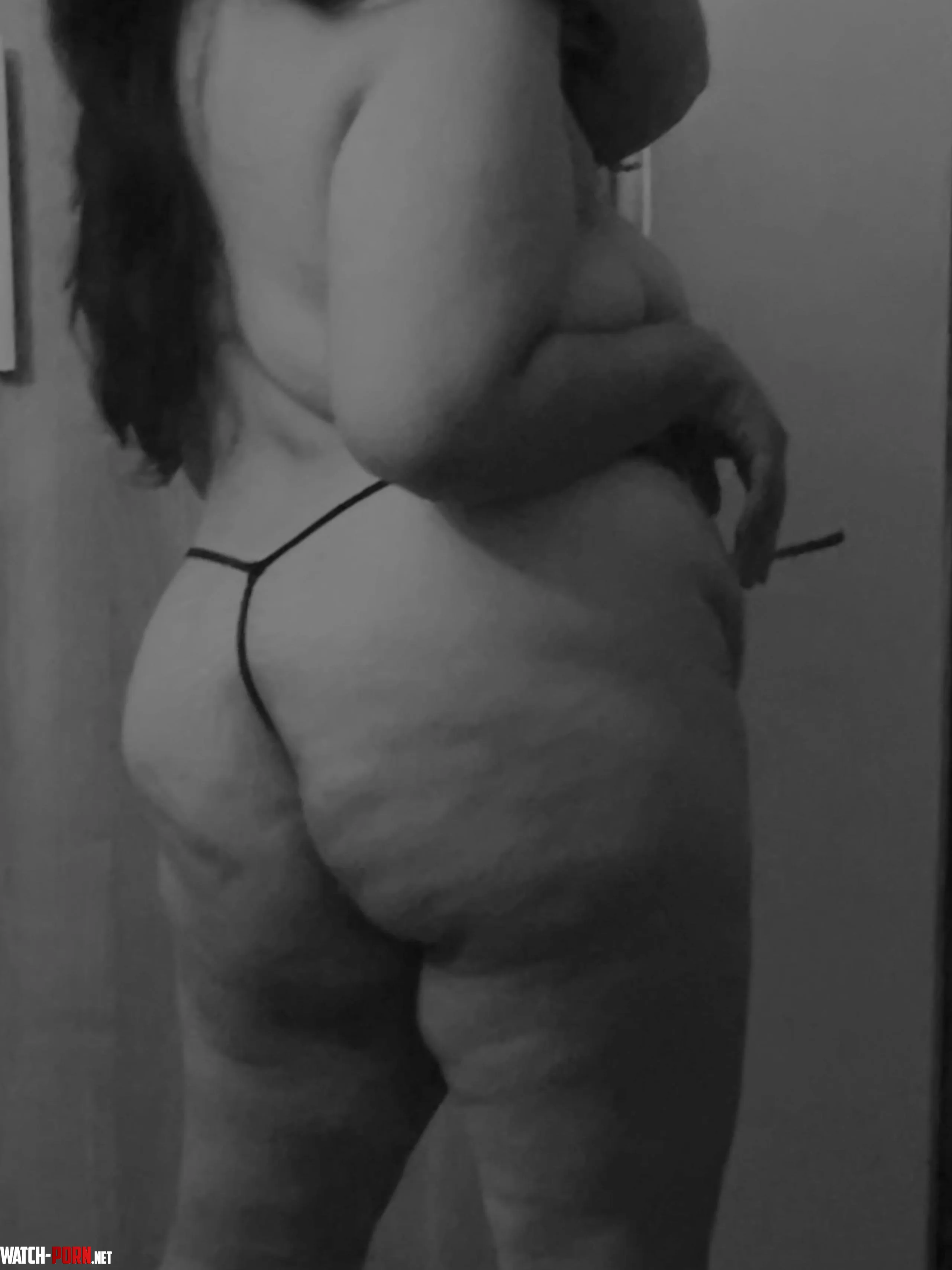 im just a 19 year old with daddy issues and im eager to please  by petaldust_