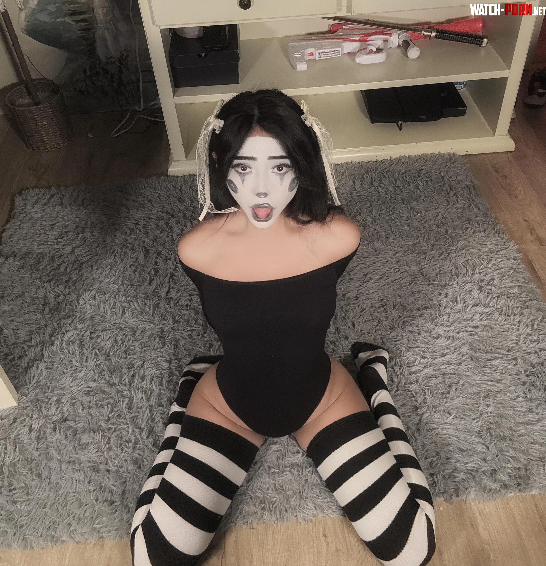 Just your latina goth by -littlelia