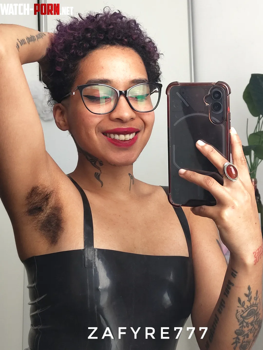 Real Latex Dress and Hairy Armpits pleasant sensations found  by zafyre777