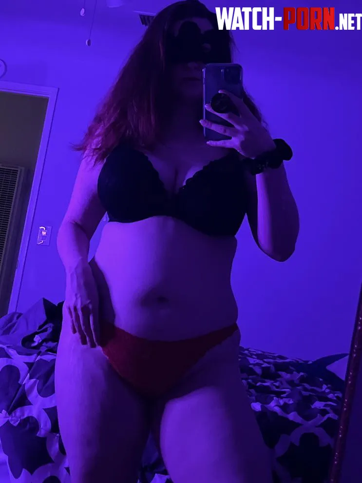 Your average curvy milf neighbor  by curiousSWcple
