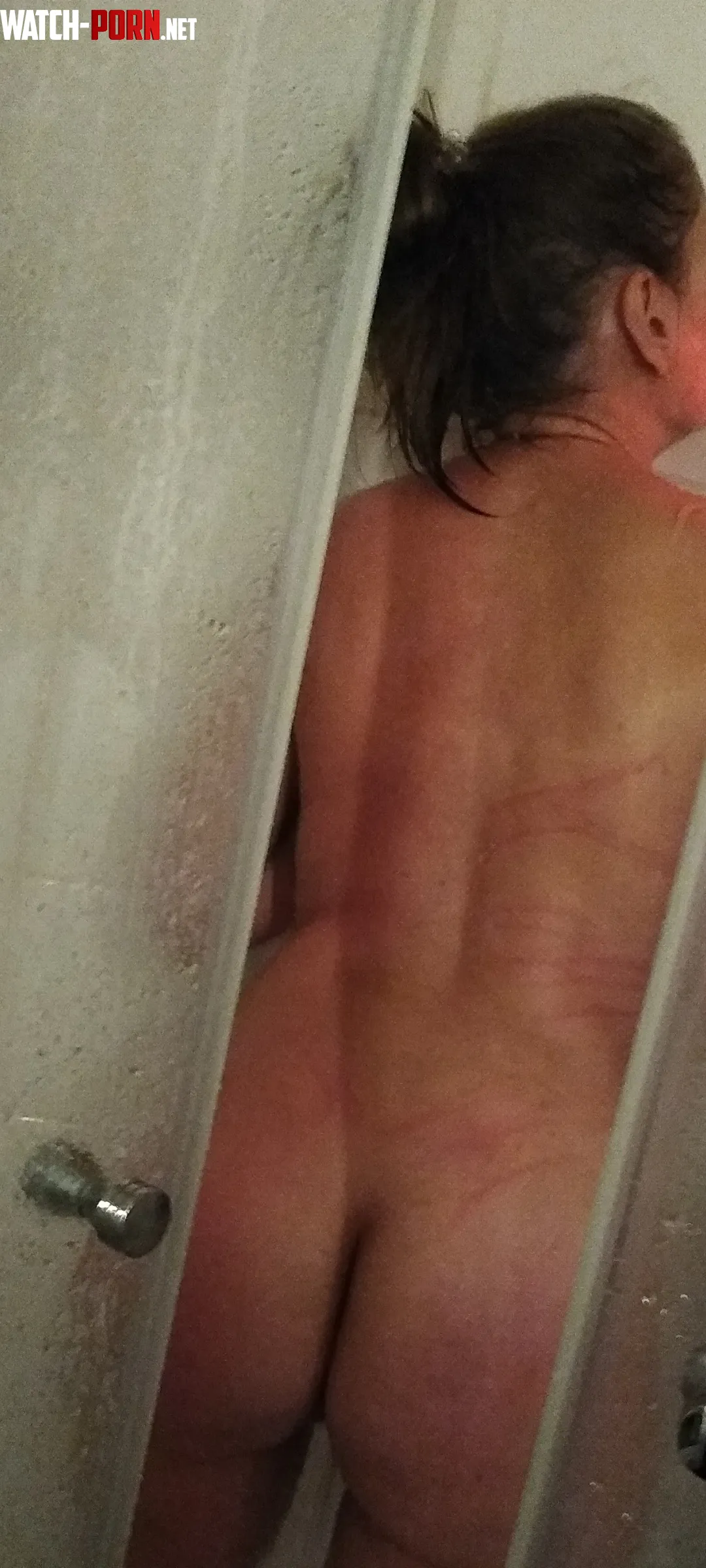 A few scratches on my back by classymilfkatja1