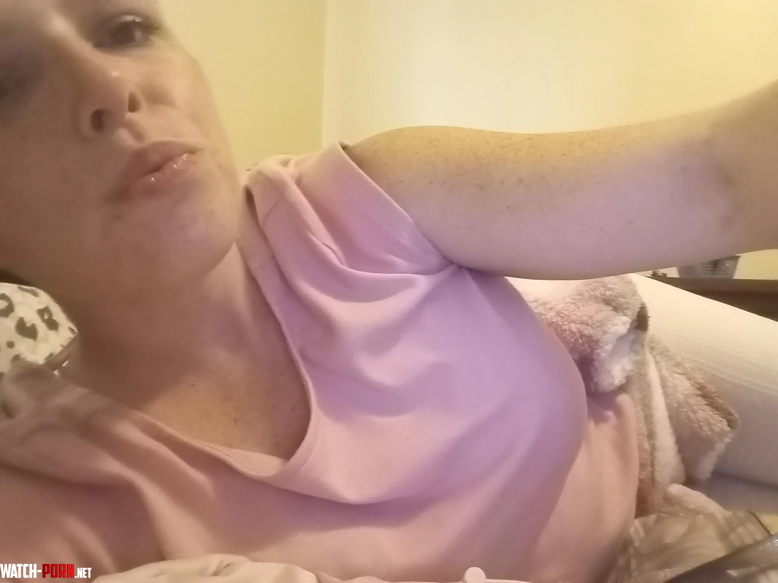 I need new ideas for pics and videos Dm me if you have any ideas Ill send you a thank you  by ari0396