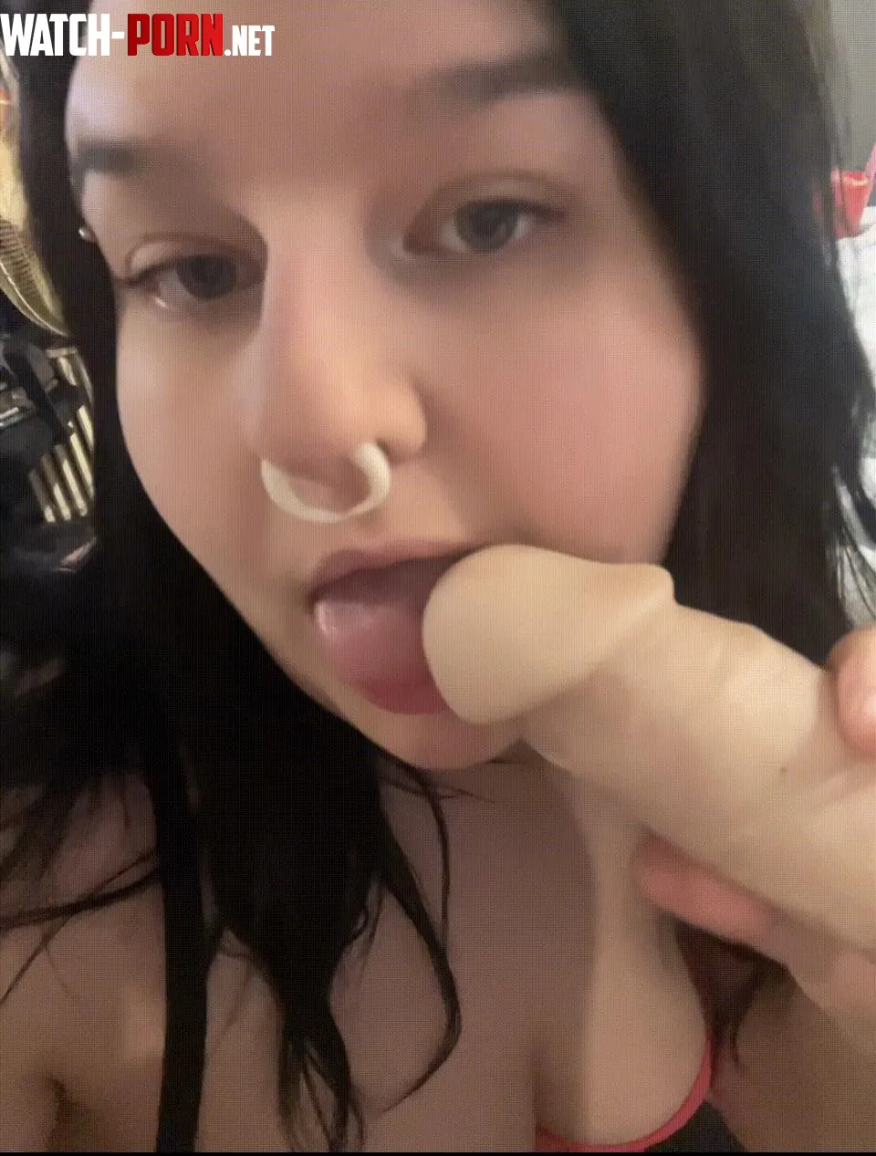 would u let an emo girl syd  by ReleaseItchy3056
